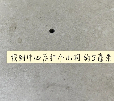 浦城瓷砖空鼓维修公司专业解答在瓷砖铺贴过程中，如果砂料搅拌不均匀，将会带来以下问题